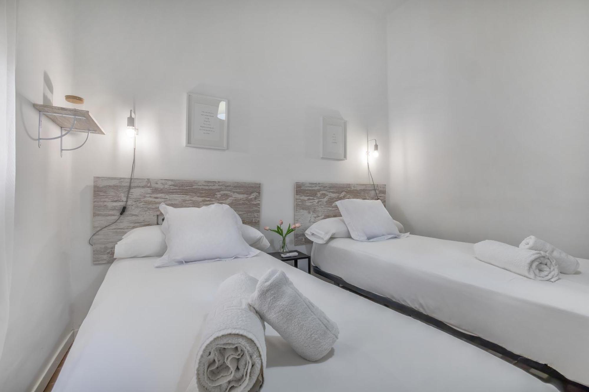 Apartamento Homies Cordoba - Parking Incluido Eksteriør billede